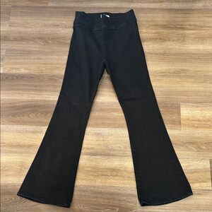 Frame Denim Jet Set Flare Pull On Stretch Pants in Black Sz 2=30-34